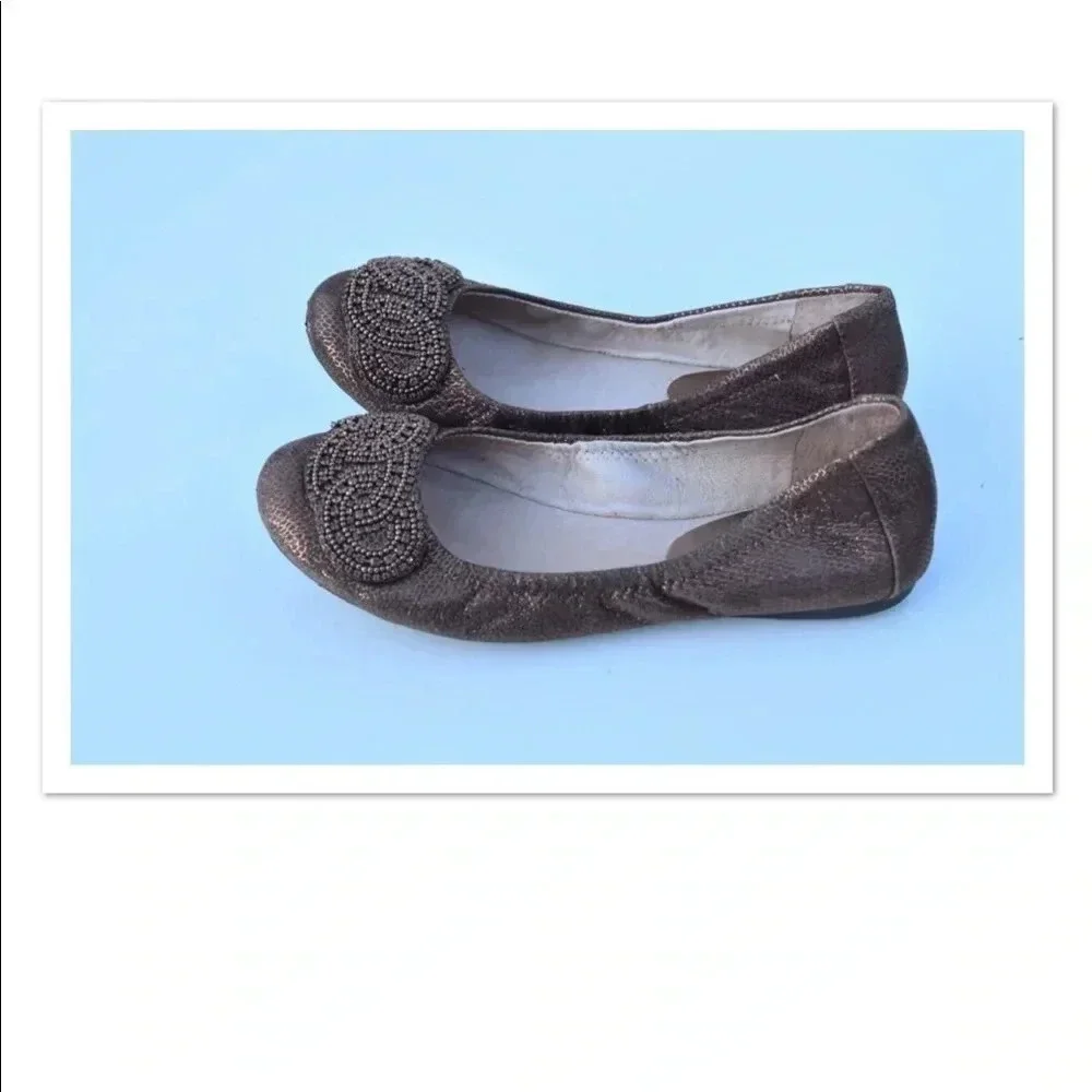 Antonio Melani flats